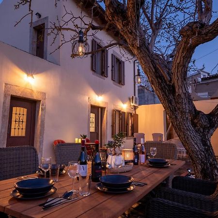 Walnut Tree Villa Archanes Dış mekan fotoğraf